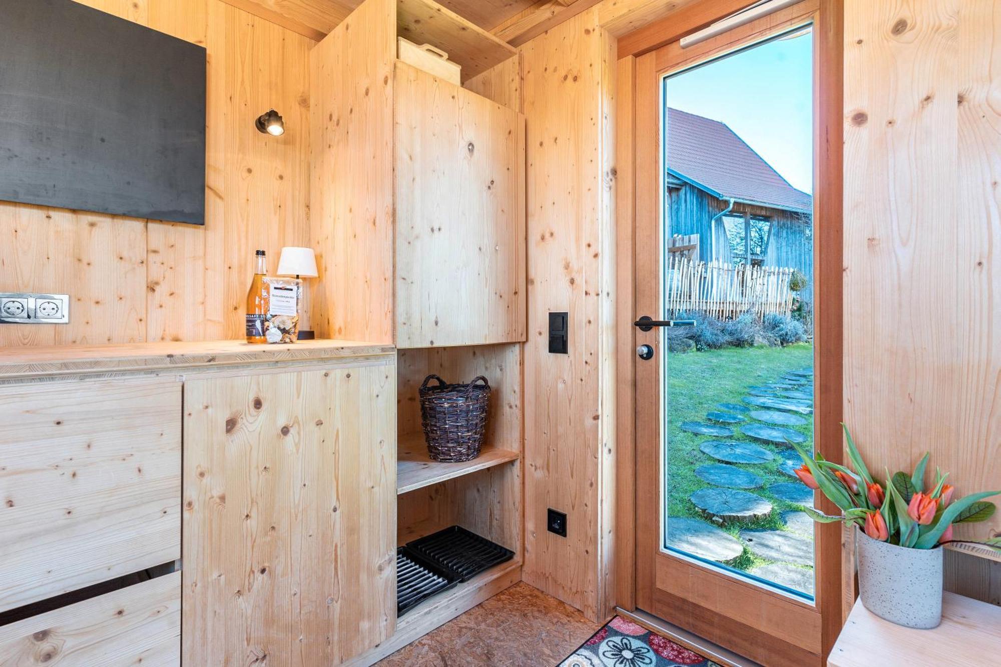 Tiny Houses der Dorfscheune Bieselsberg Exterior foto